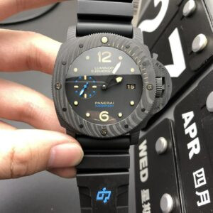 PAM616 Carbotech VSF Best Edition on Blue Logo Black Rubber Strap P.9000